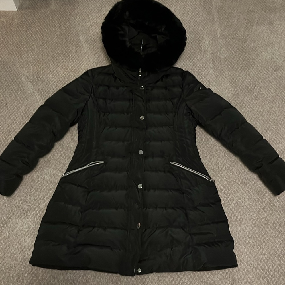 Elegant Puffer Coat- Worn once! Like New!